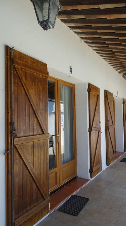 Auberge De La Fadaise Saintes-Maries-de-la-Mer Esterno foto