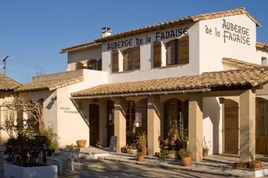 Auberge De La Fadaise Saintes-Maries-de-la-Mer Esterno foto